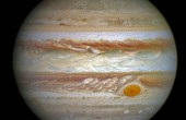 朱诺号最新消息，“朱诺号”抵木星轨道与估算仅差一秒，日前NASA表示正在对木星进行详细勘察，图片有望在8月底或9月初公布于众。