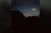 中国多地网友清晨目睹“UFO” 专家称或是枚火箭