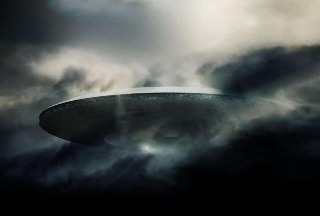 《世界未解之谜》之UFO谜题，和不明飞行物有关的历史记录 