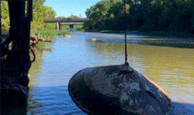 2020年UFO事件——美国河流中打捞出金属物体，或许是UFO太空舱？